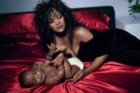 Rihanna con il pancione in copertina su Vogue presenta il primo figlio