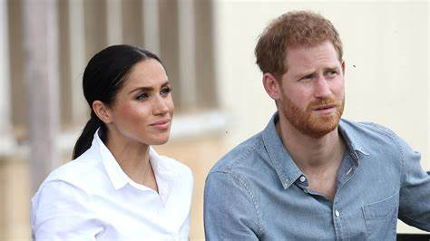 Meghan, media Gb: i britannici non vogliono la moglie di Harry e il principe Andrea all’incoronazione di re Carlo