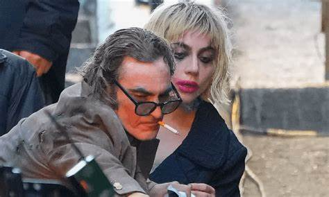 “Joker: Folie à Deux”, riprese terminate: le nuove foto di Lady Gaga e Joaquin Phoenix