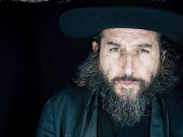 Vinicio Capossela, “Tredici canzoni urgenti” nate come “conseguenza del momento storico che stiamo vivendo”