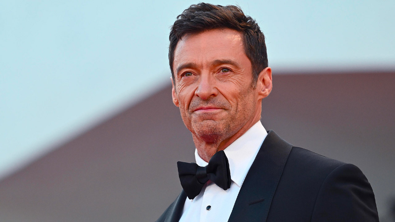 Hugh Jackman, biopsia alla pelle per paura di nuovi tumori: “Proteggetevi”