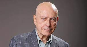 Addio ad Alan Arkin, versatile e brillante attore premio Oscar per “Little Miss Sunshine”