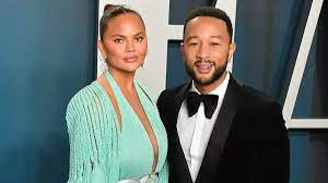 John Legend diventa papà per la quarta volta: il piccolo è nato da madre surrogata