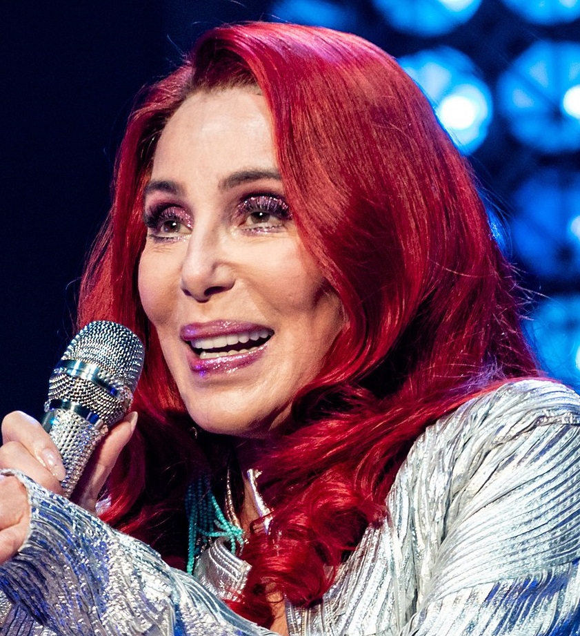 Cher Christmas, la superstar torna con un album di canzoni sul Natale