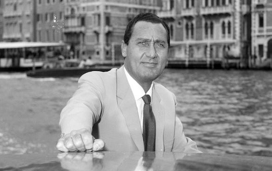 Il ricordo di Alberto Sordi: “A sua immagine”