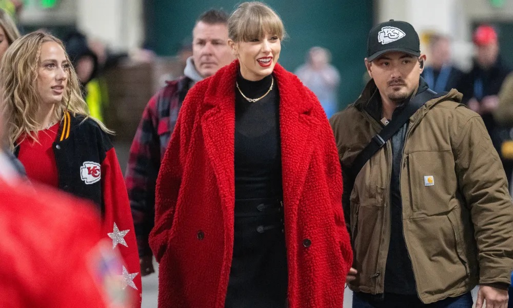 La superstar Taylor Swift continua a sostenere il fidanzato Travis Kalce: quinta apparizione al Lambeau Field