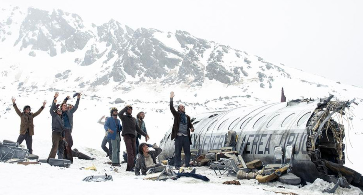 “La società della neve” è il di Netflix sul disastro delle Ande