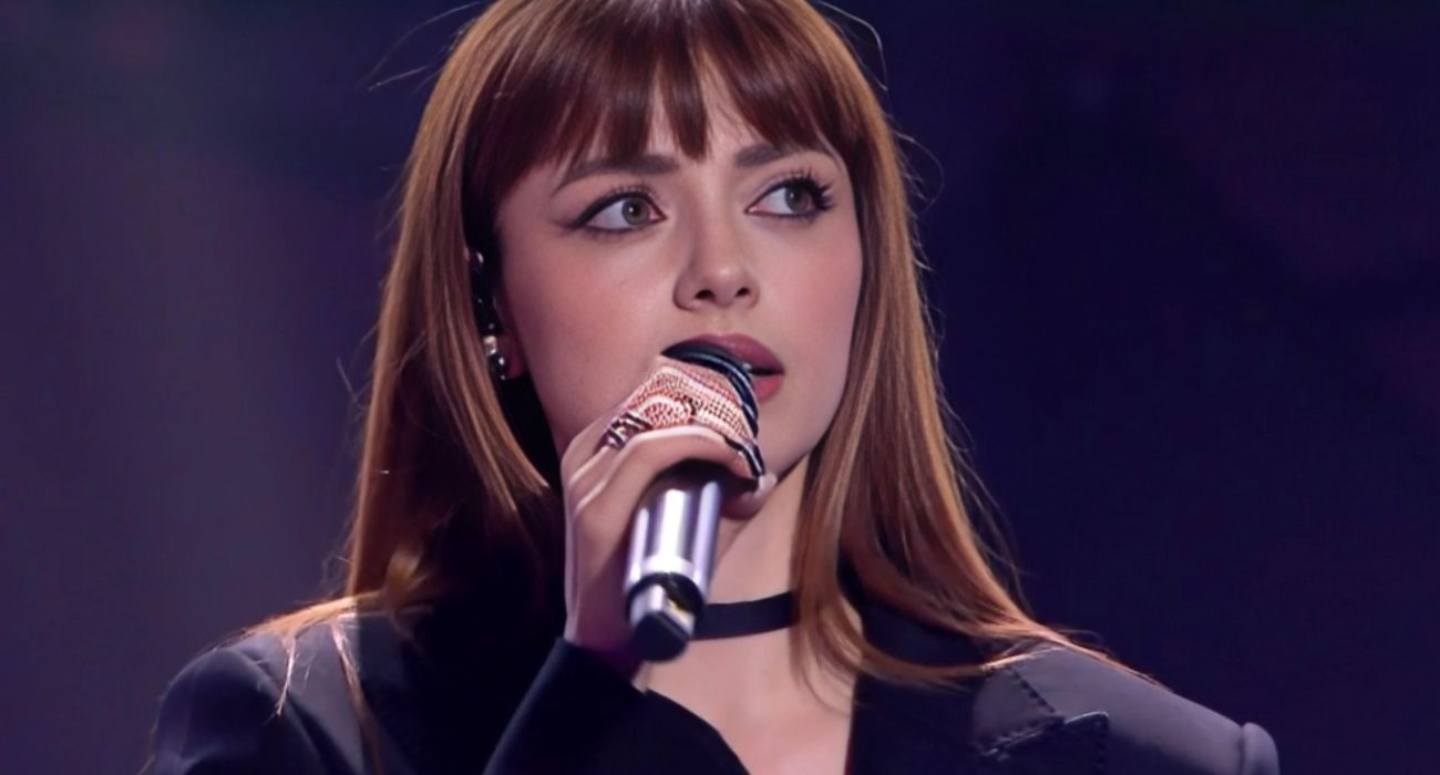 Annalisa non fa le scale di Sanremo e smentisce le voci sulla gravidanza