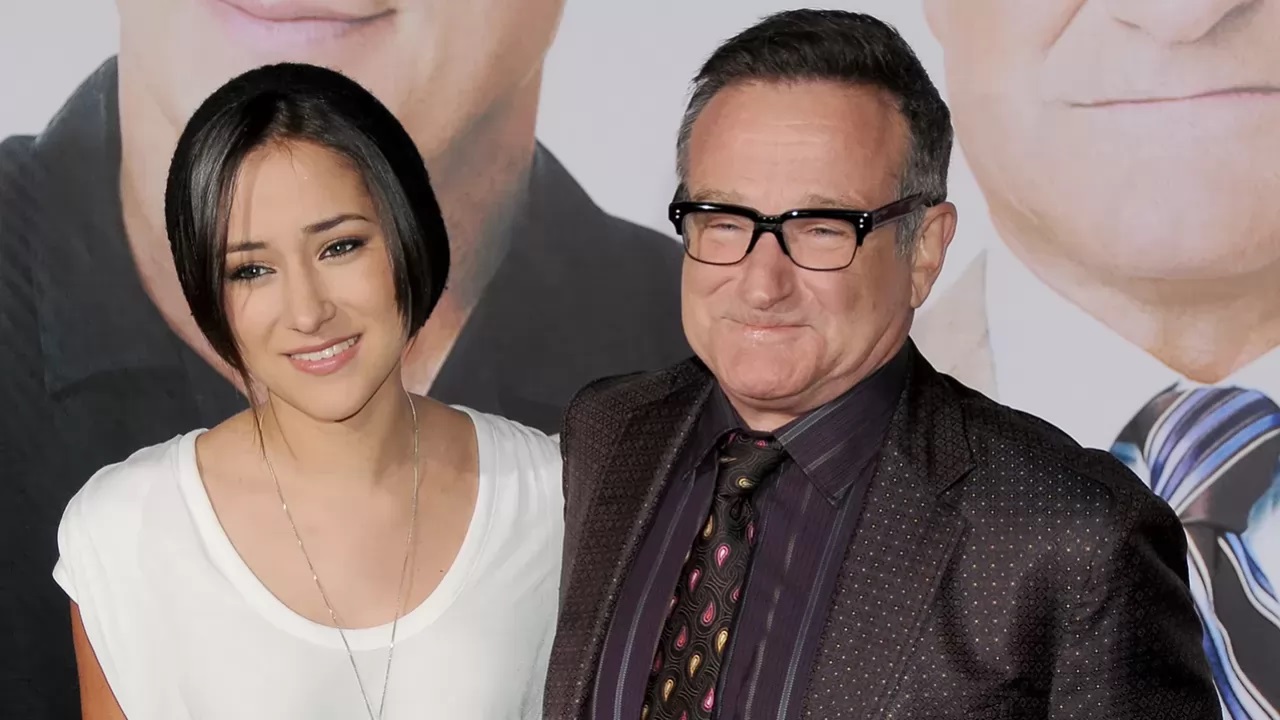 Zelda Williams rende omaggio a Robin Williams nel suo debutto alla regia con il film ‘Lisa Frankenstein’