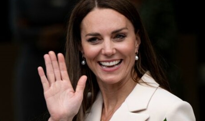 “Kate Middleton adotta il lavoro da remoto mentre la London Clinic sospende 3 dipendenti”