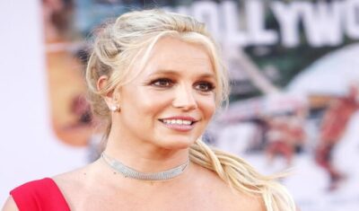 “Britney Spears mostra la ferita al piede e chiarisce di non essere coinvolta in una rissa”